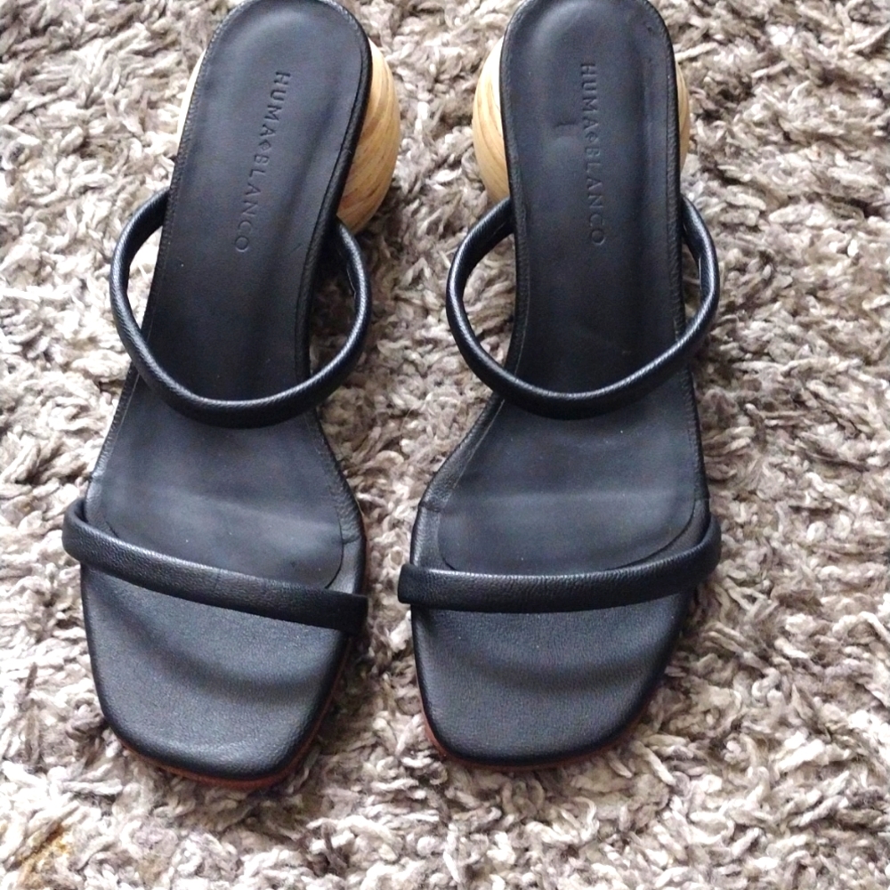 Huma Blanco leather Chachi sandals